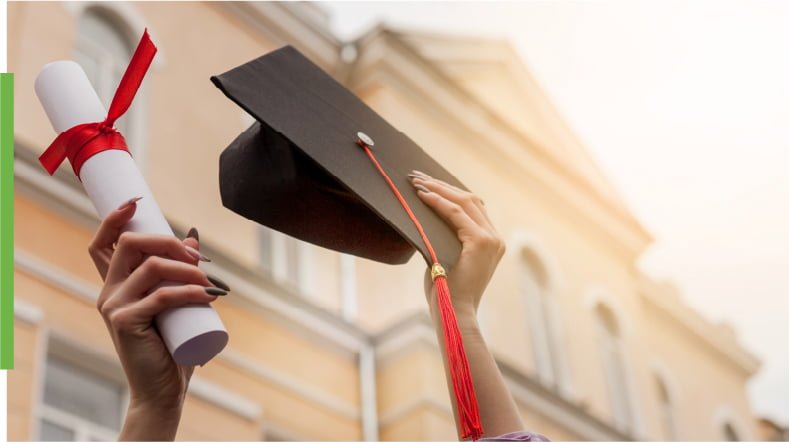 Qual diploma é mais fácil de comprar? 2 diplomas