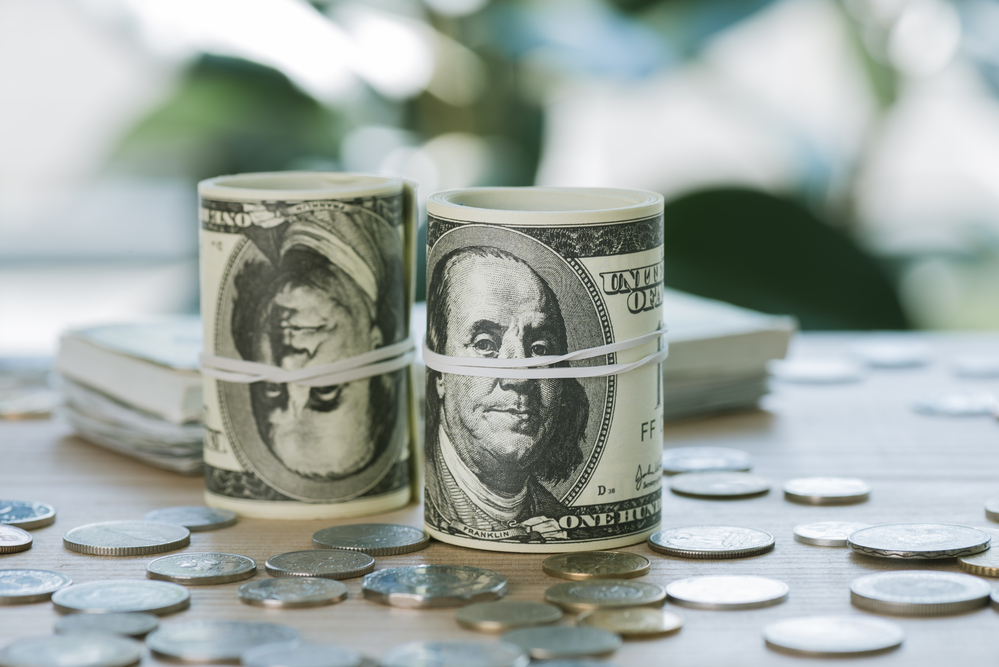 Como trabalhar para ganhar em dólares? 4 dinheiro dolar